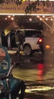 金三角大事件：刚刚金三角特外特外东鹏菜市场附近又抓了一车人 还有一些人都跑了 有些配图