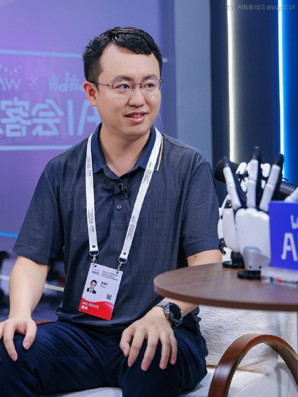 在 WAIC 这几天的感悟：中国的生命力在于门槛不高的事会有人山人海前来参与