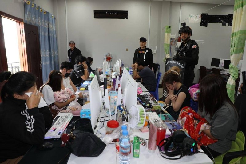 波贝大事件：波贝突袭3处涉诈窝点 查获涉案人员 8月10日 警方对波贝市3处涉嫌配图