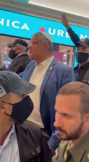 בן גביר, ראש מפלגת "עוצמה יהודית" בנתניה: "כולם זוממים להפיל אותנו, הם לא רוצים אותי. לכו והצביעו! ".