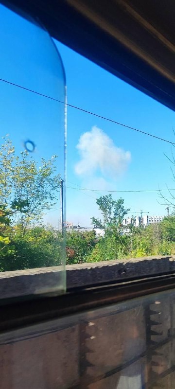 🇷🇺🇺🇦️ - ערוצים אוקראינים מדווחים כי מרכז קניות בקריביי ריה נפגע קשות.