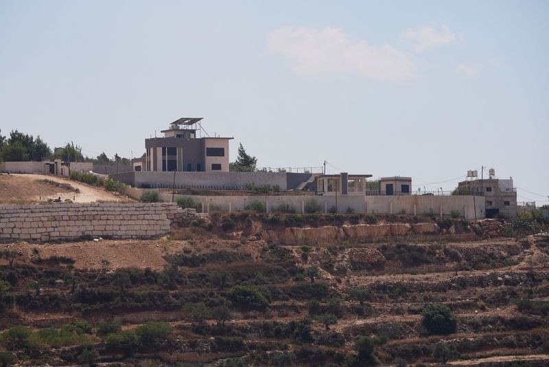 Singapore has urged Israel to halt its West Bank settlement expansion plans, saying they would "severely undermine" prospects for a viable 2-state solution.