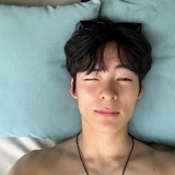 Song Geon-hee.