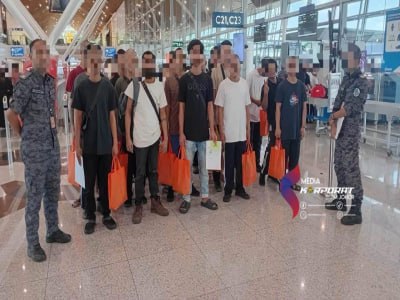 吉隆坡大事件：清查非法居留！柔佛州移民局将150名外籍人士遣返回国 马来西亚柔佛州配图