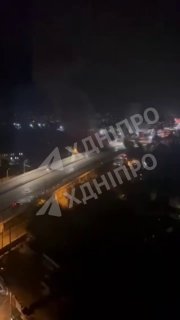 פגיעה בגשר המרכזי בדנייפרופטרובסק כטב"מ תקף פגע בגשר המרכזי ברובע סלובז'נסקי בדנייפרופטרובסק. הפגיעה דווחה…