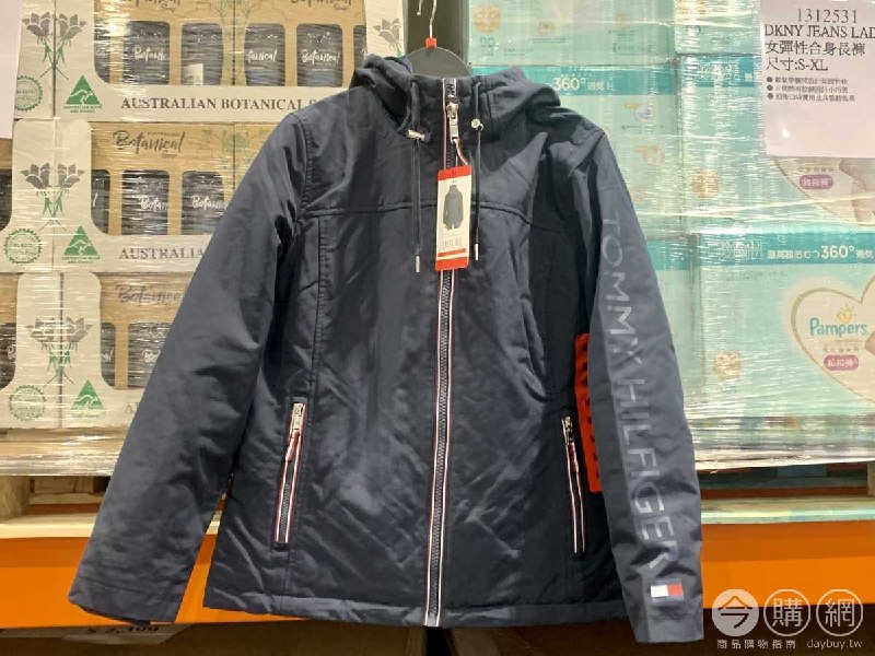 10/24 Costco新商品TOMMY HILFIGER 女連帽外套，防風設計防水塗層，價格很合理