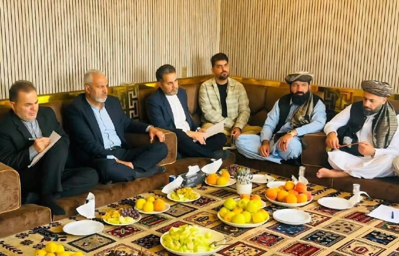 اخبار فوری |خبرفوری|افغانستان |ایران: بیکدلی از سرای شهزاده در کابل بازدید کردعلیرضا بیکدلی، سرپرست سفارت ایران در کابل، از سرای شهزاده، بزرگترین مرکز تبادله