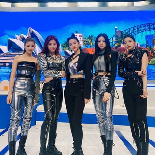 (SG) ITZY instock sales