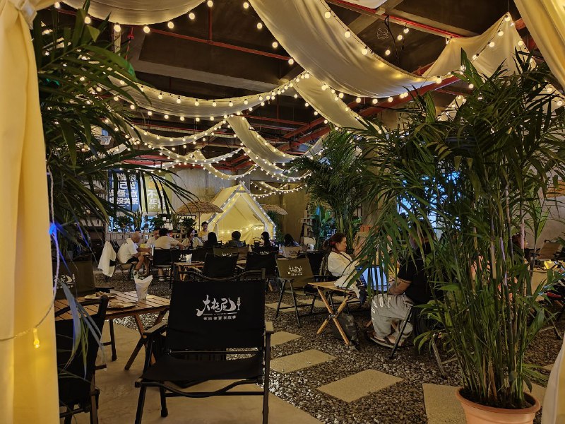 #大托尼露营酒馆#喝酒#看球#西餐#大托尼露营酒馆#喝酒#看球#西餐