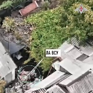 תותחנים מקבוצת "ווסטוק" (מזרח) השמידו מקלטי אויב שהכילו כוח אדם באזור דנייפרופטרובסק.