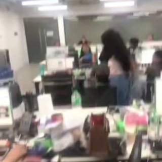 妙瓦底大事件：# 曾经创作神秘东南亚年头年尾赚赔付 代表作有妙瓦底的神奇电棍 缅甸配图