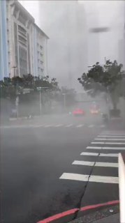 Масивно наводняване поради екстремни валежи в Wuxi, Jiangsu, Китай