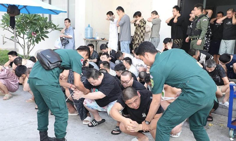 🅥 东南亚新闻: 柬埔寨一年内查处近70家赌场自2025年7月至2026年7月31日的一年间,柬埔寨当局在打击网络诈骗专项行动中,严厉查处了69家涉诈赌场。据柬埔寨国家打击网络诈骗委员会的报告,执法部门对全国195家持牌赌场进行了排查,其中吊销20家赌场执照
