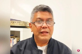 我国援引《网络犯罪危害法令》，对长期在网上散播种族煽动性言论的澳大利亚籍公民楚菲卡（Zulfikar bin Mohamad Shariff）采取行动，指示社交媒体平台限制他的账号并屏蔽相关内容。 https://zb.sg/Agsv