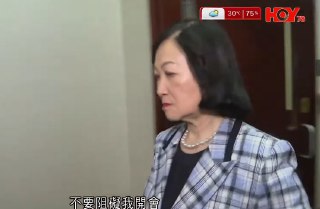 廿幾年前推銷廿三條嘅黑口黑面樣返返嚟，突然覺得自己嘅青春返晒嚟