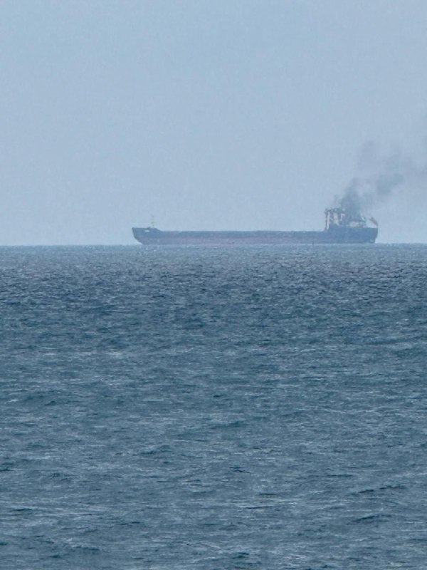 🇺🇦🇷🇺️ - ההשלכות של תקיפה של מל"טים אוקראינים FP-2 על כלי שיט סמוך לחוף גלנדז'יק, מחוז קרסנודר.