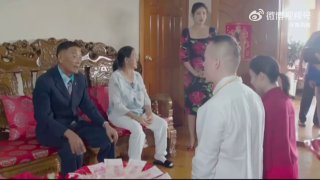 当年 果敢 电诈 头目 白所成 嫁女儿 告诫 女婿 为人处事 要善良 不要 绑架 勒索 杀人 ！ 结果全家因绑架勒索诈骗杀人等被判 #死刑感谢来自某频道的投稿！