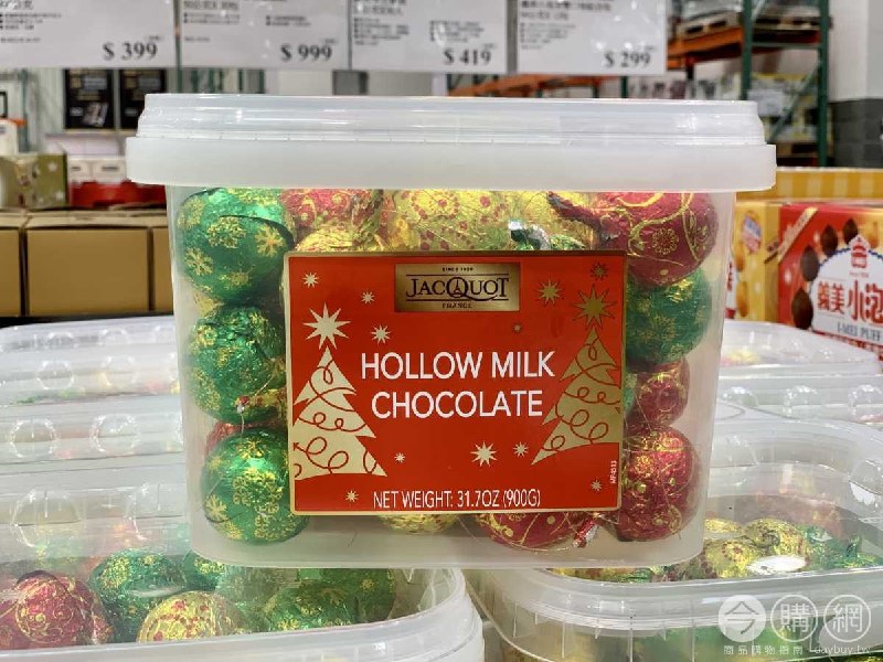 110/10/14 Costco新商品，聖誕巧克力桶，包在巧克力外的鋁箔很美，是法國進口的巧克力新商品情報連結 